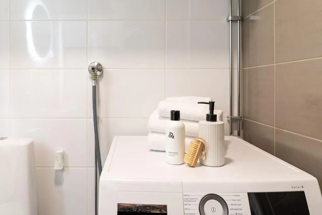 Apartment Centrally Located For Up To 4 Helsinki Finland