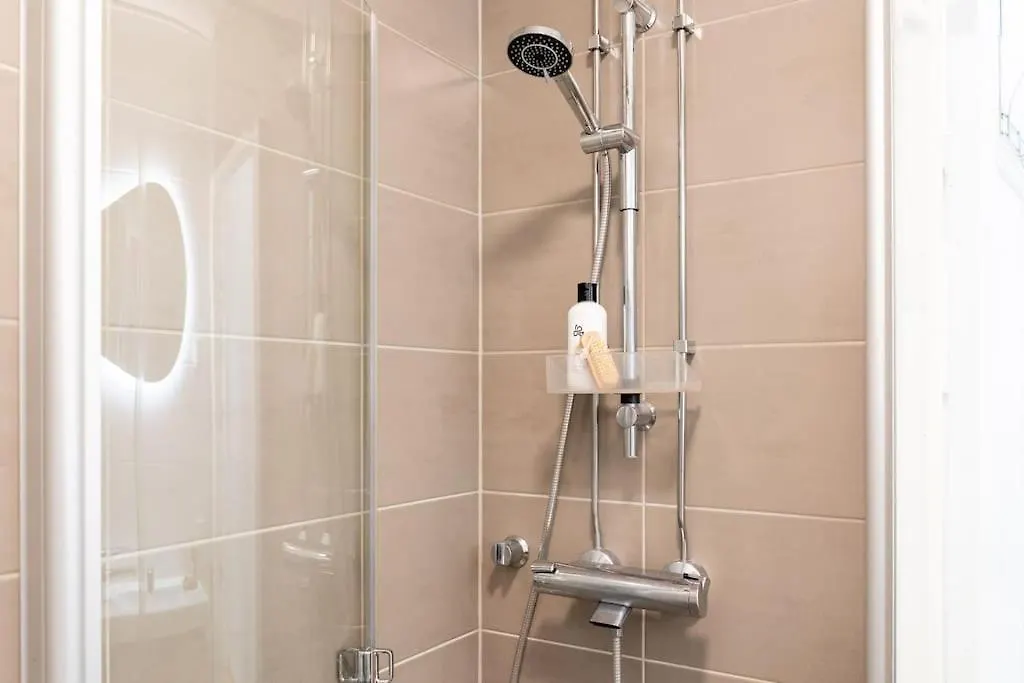 Centrally Located For Up To 4 Helsinki Apartment